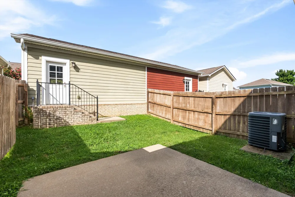 1936 Grace Point Ln Nolensville, TN 37135