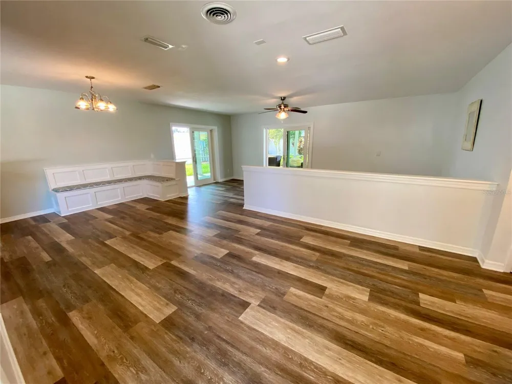 809 JACARANDA DRIVE Largo, FL 33770