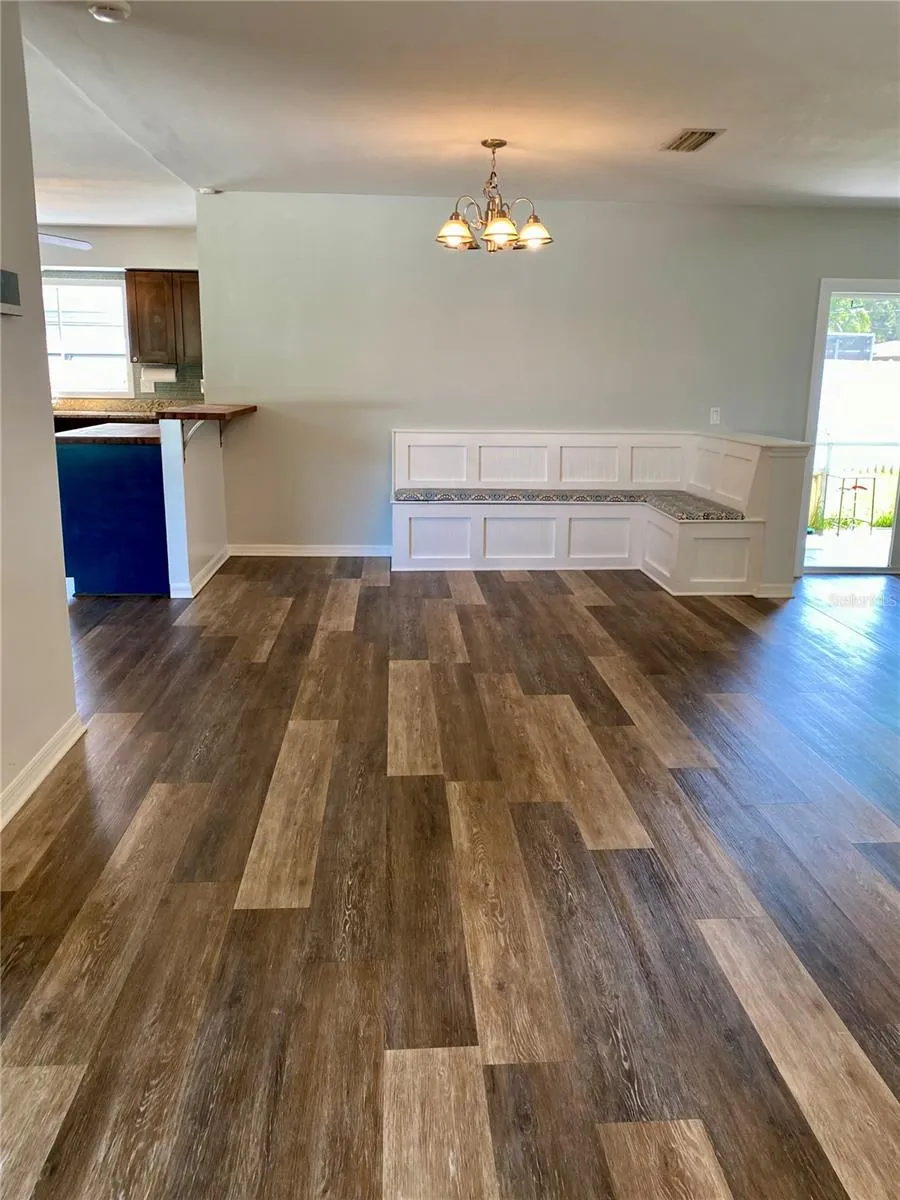 809 JACARANDA DRIVE Largo, FL 33770
