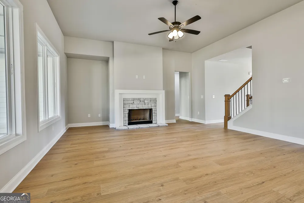 174 Tattersall WAY Senoia, GA 30276