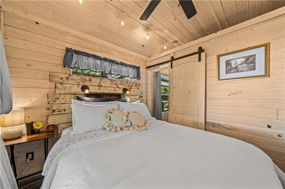 305 Golf Course Road Menlo, GA 30731