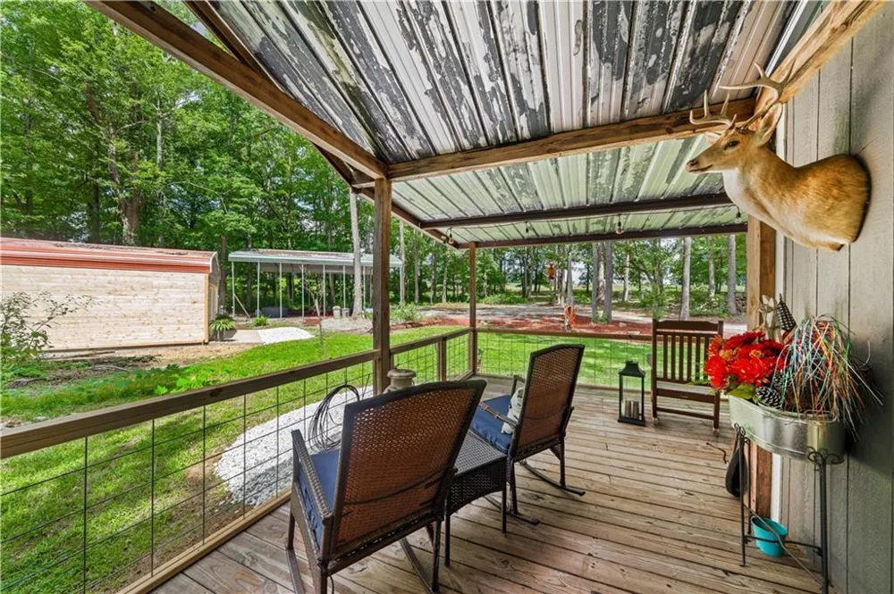 305 Golf Course Road Menlo, GA 30731