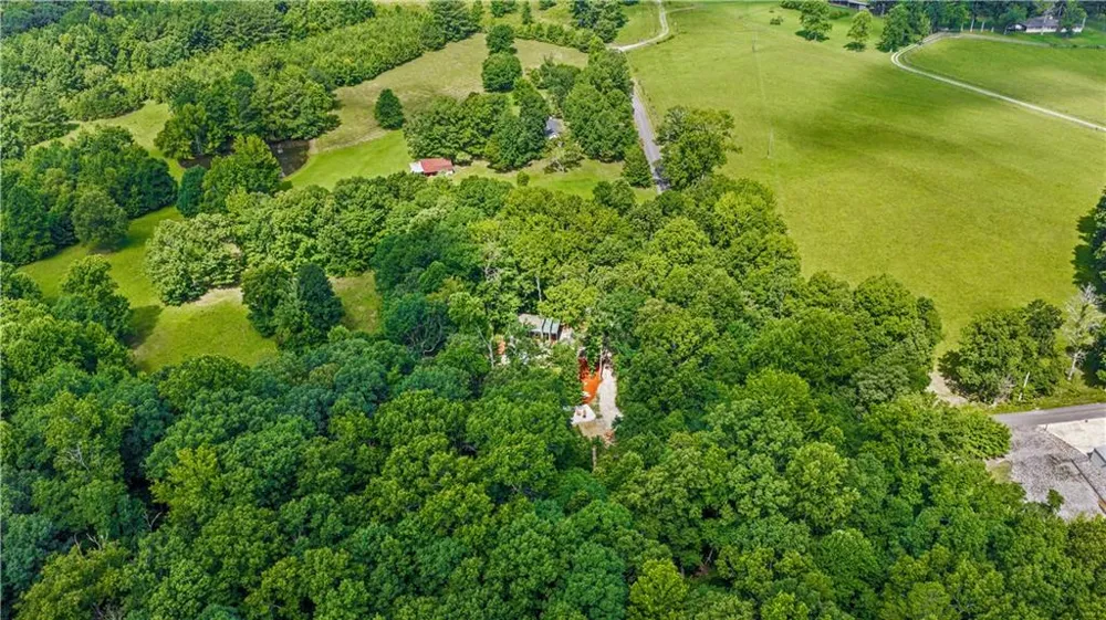 305 Golf Course Road Menlo, GA 30731