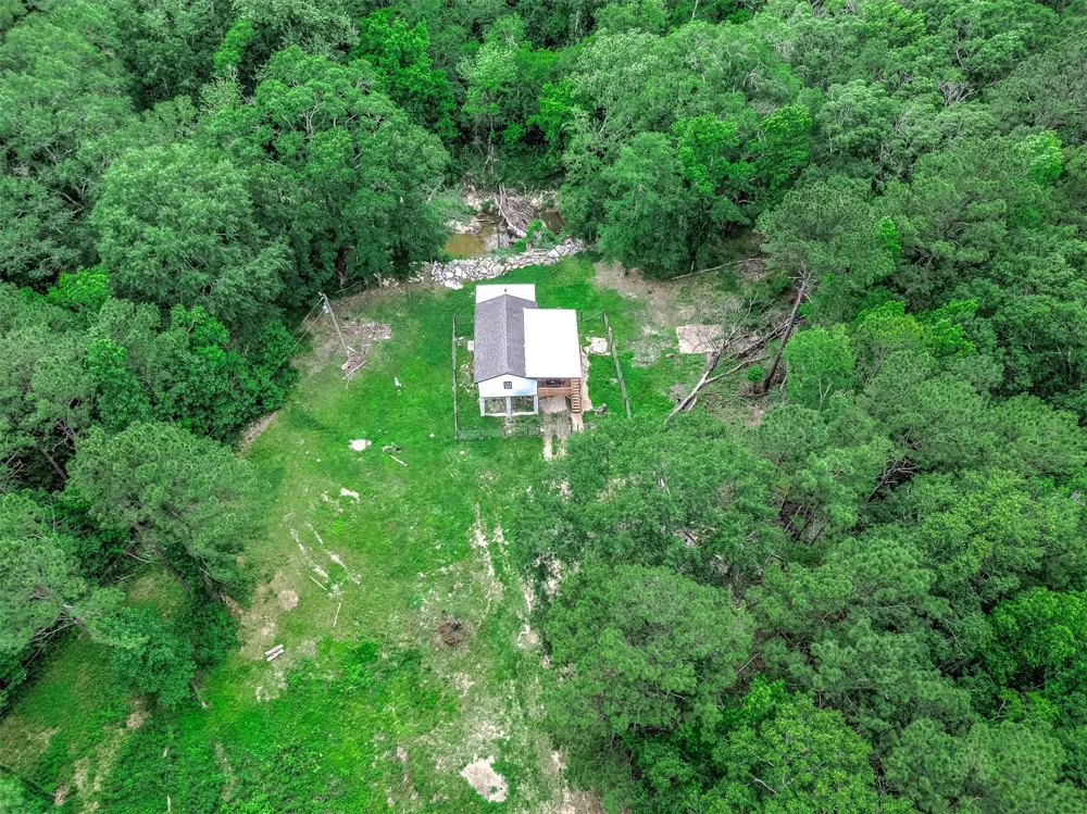51 Winter Creek Cleveland, TX 77328