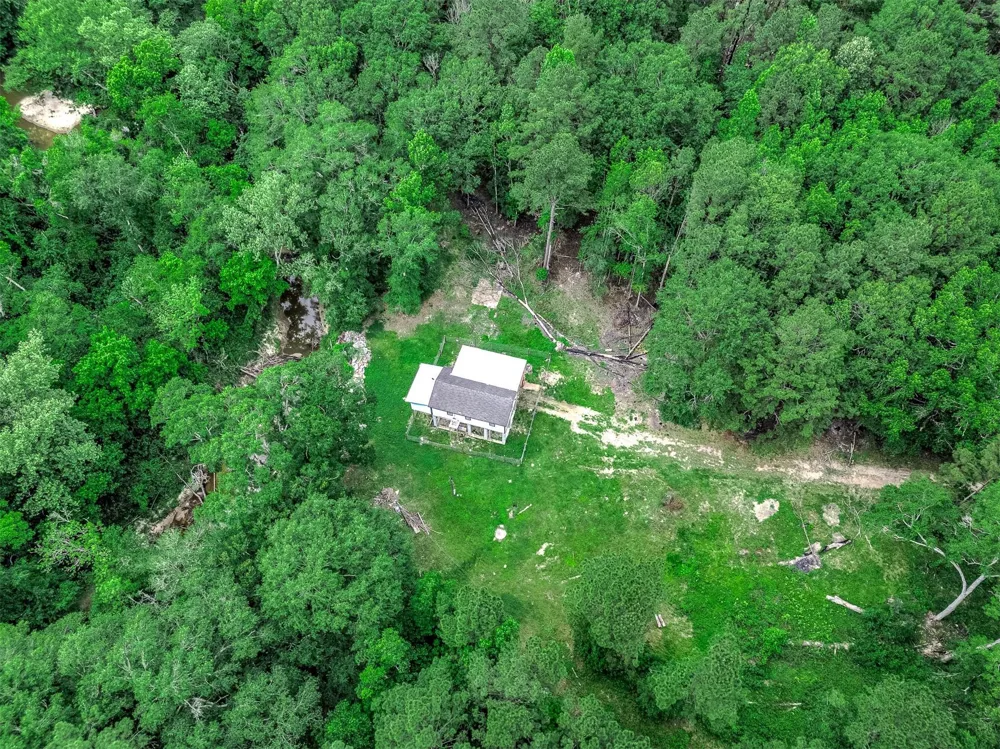 51 Winter Creek Cleveland, TX 77328
