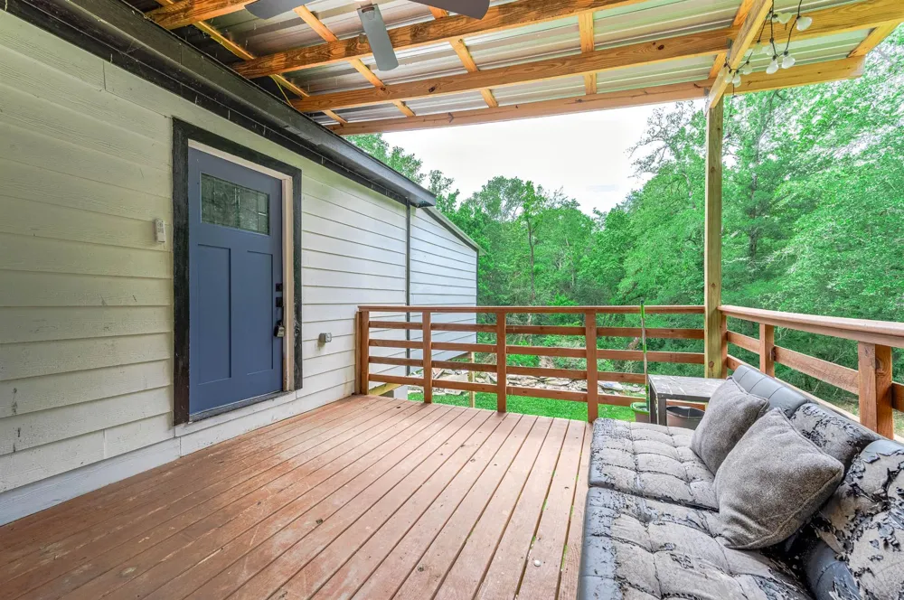 51 Winter Creek Cleveland, TX 77328