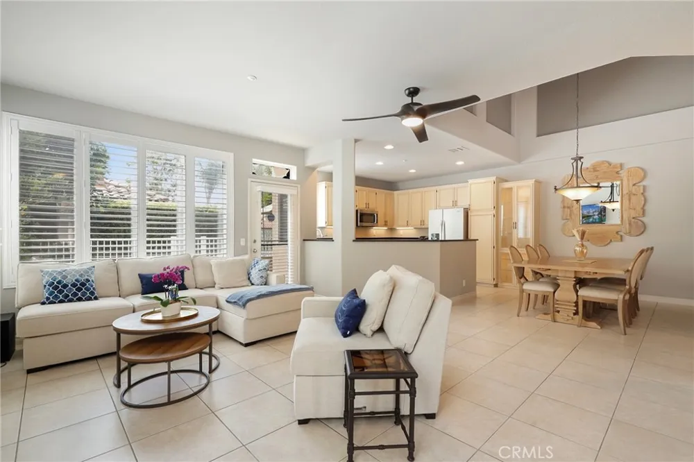 27541 Caesars Place Laguna Niguel, CA 92677