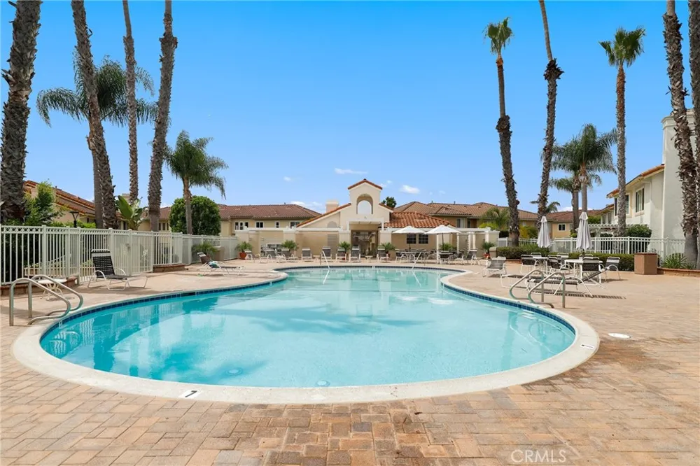 27541 Caesars Place Laguna Niguel, CA 92677