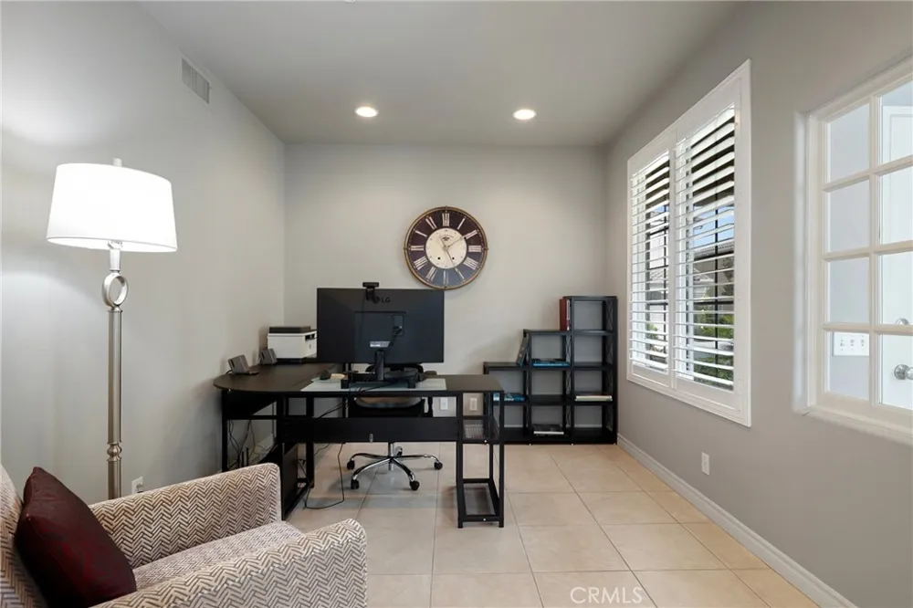 27541 Caesars Place Laguna Niguel, CA 92677