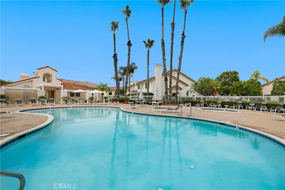 27541 Caesars Place Laguna Niguel, CA 92677