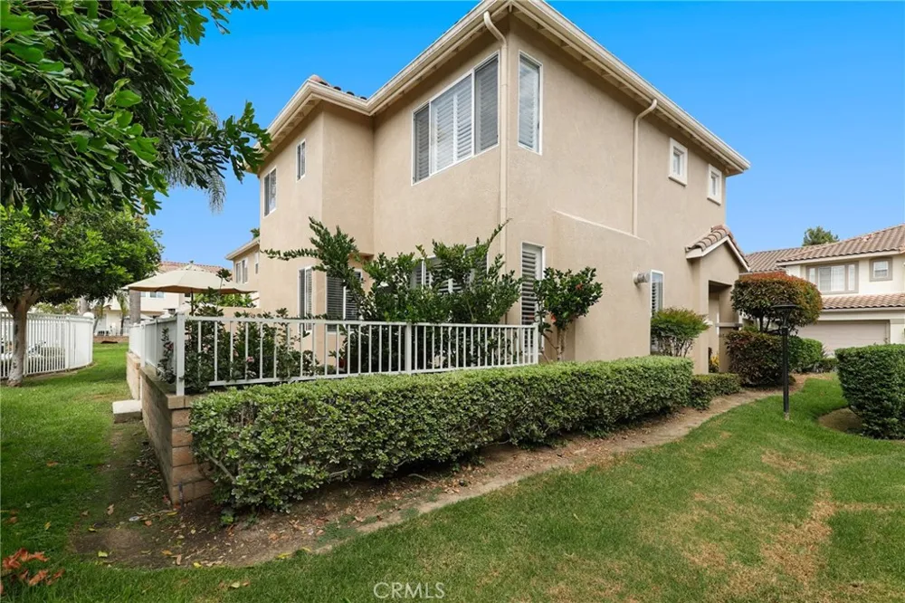 27541 Caesars Place Laguna Niguel, CA 92677