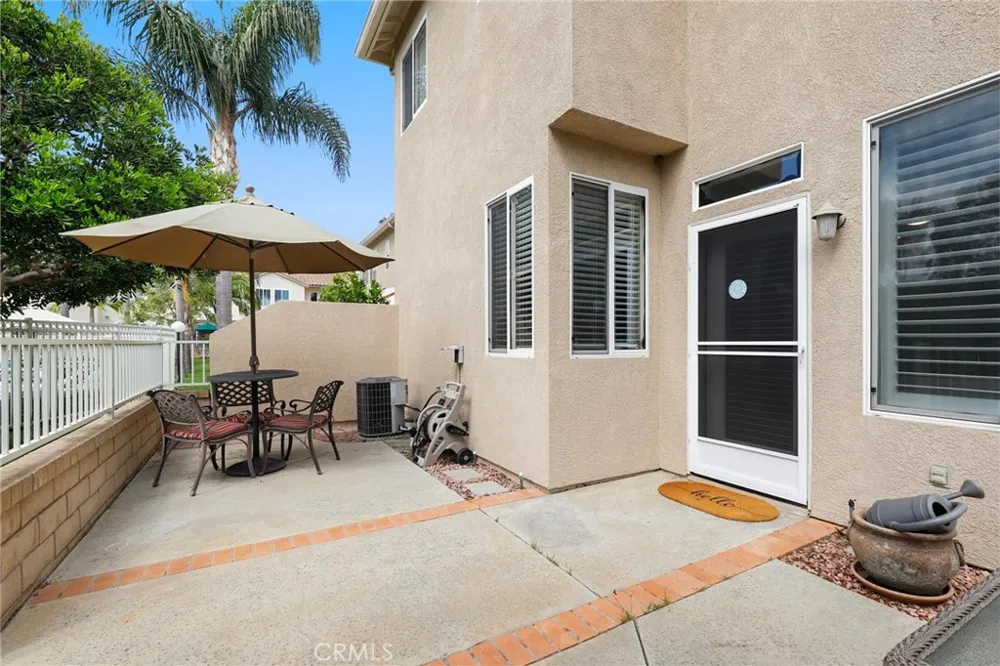 27541 Caesars Place Laguna Niguel, CA 92677