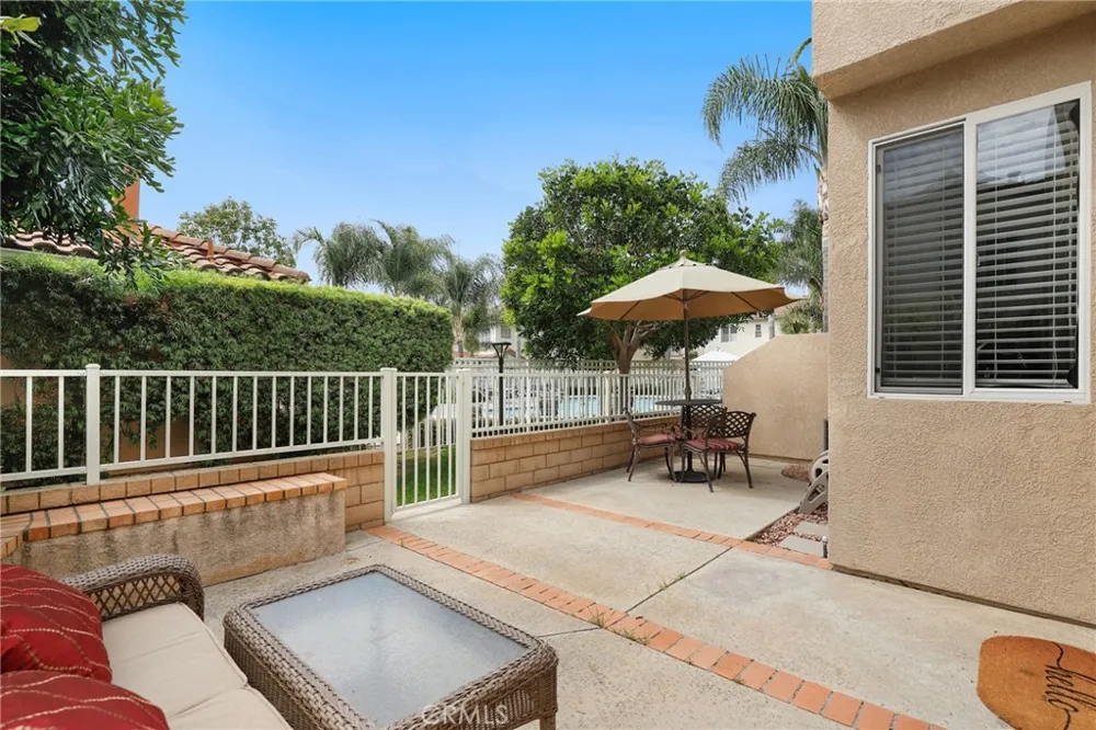27541 Caesars Place Laguna Niguel, CA 92677