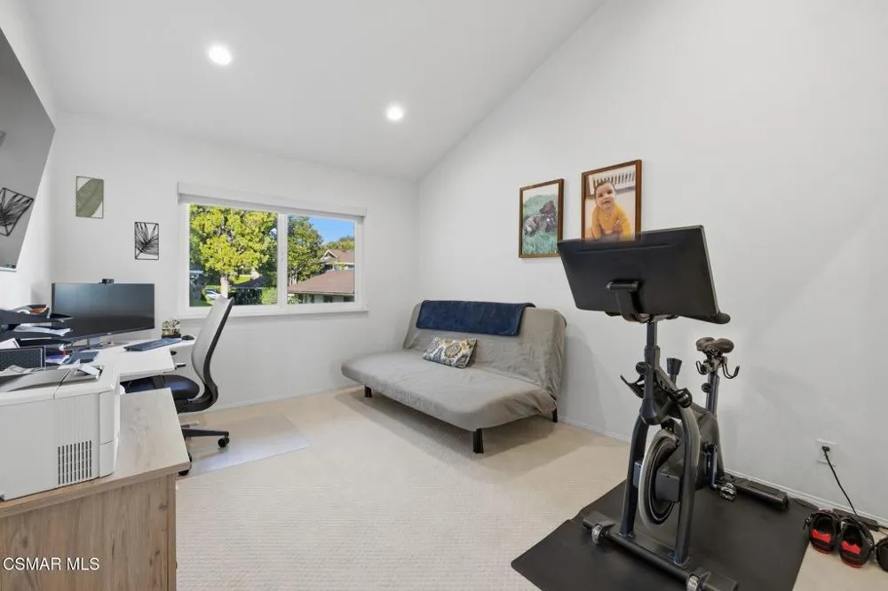 228 Hill Ranch Drive Thousand Oaks, CA 91362