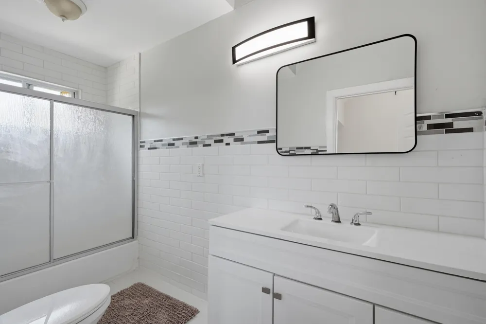 8336 Nightingale Street Dearborn Heights, MI 48127