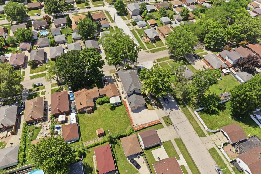 8336 Nightingale Street Dearborn Heights, MI 48127