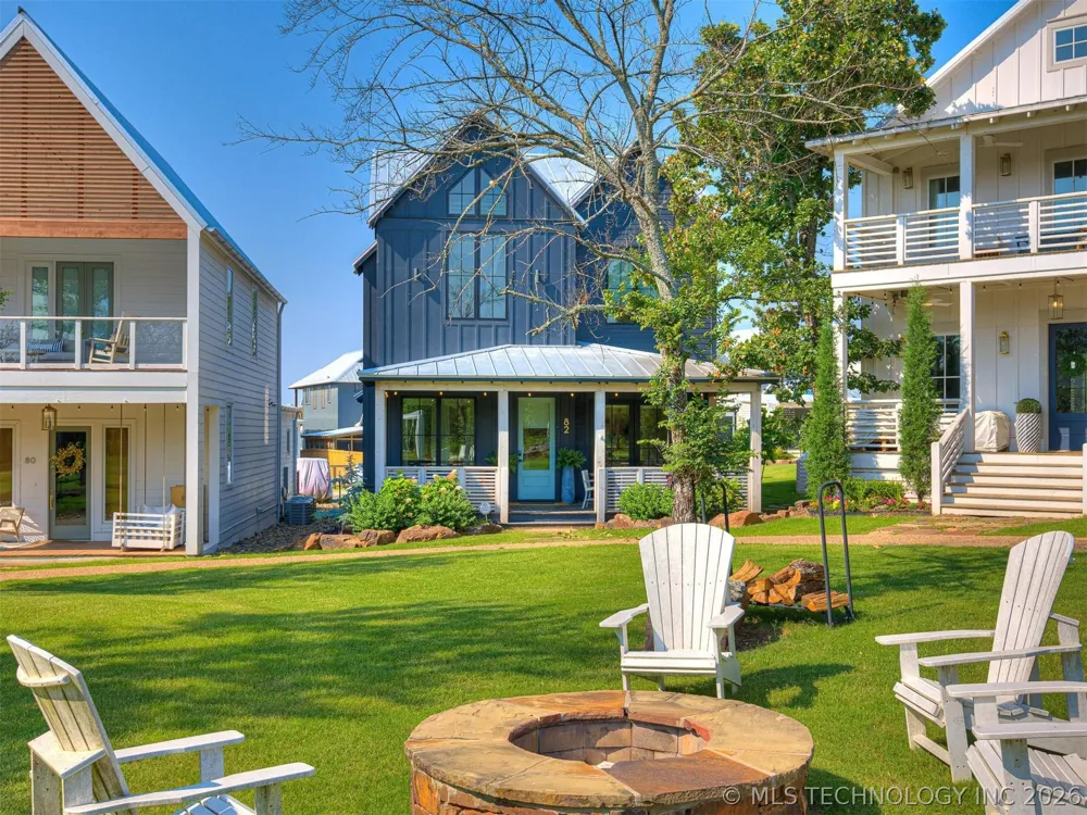 82 Pistache Lane Carlton Landing, OK 74432