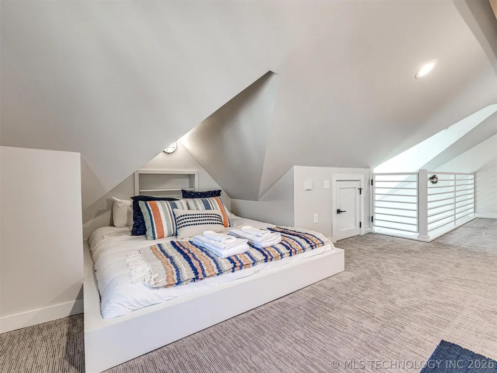 82 Pistache Lane Carlton Landing, OK 74432