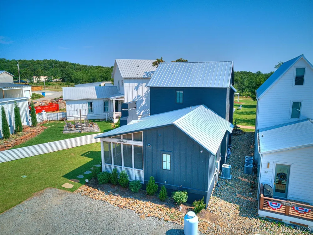 82 Pistache Lane Carlton Landing, OK 74432