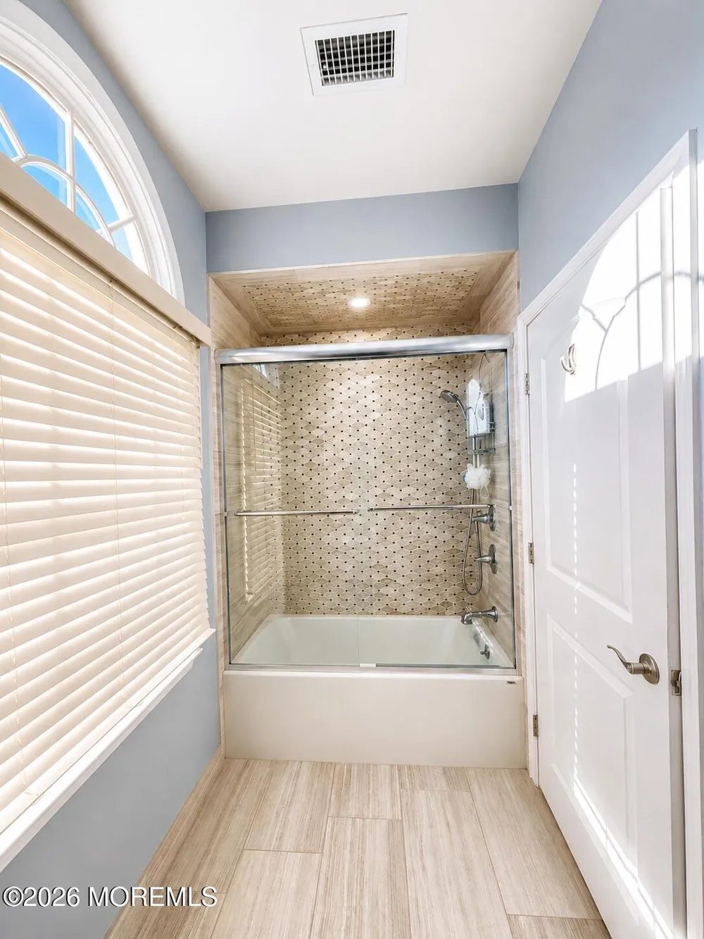 5 Hemlock Lane Holmdel, NJ 07733