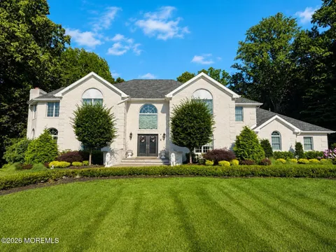 5 Hemlock Lane