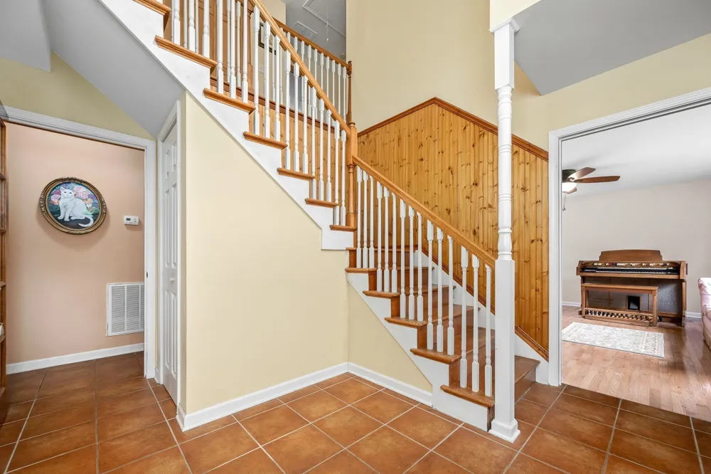 745 UNION RIDGE ROAD Wartrace, TN 37183