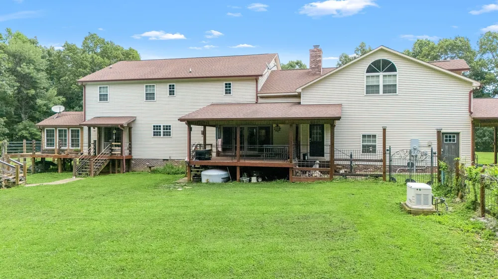 745 UNION RIDGE ROAD Wartrace, TN 37183