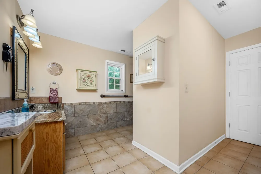 745 UNION RIDGE ROAD Wartrace, TN 37183