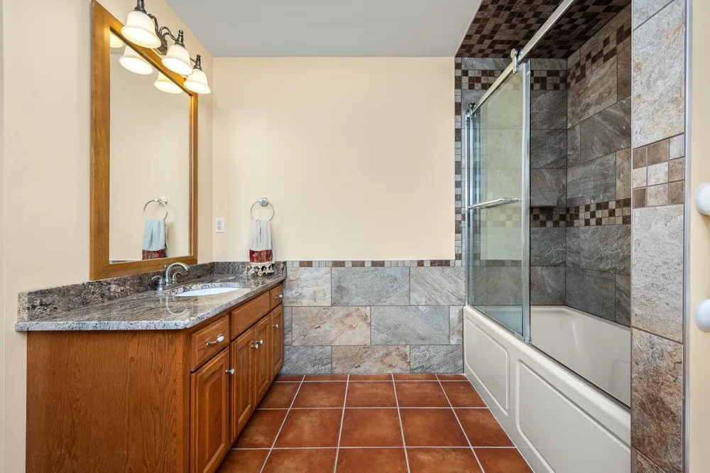 745 UNION RIDGE ROAD Wartrace, TN 37183