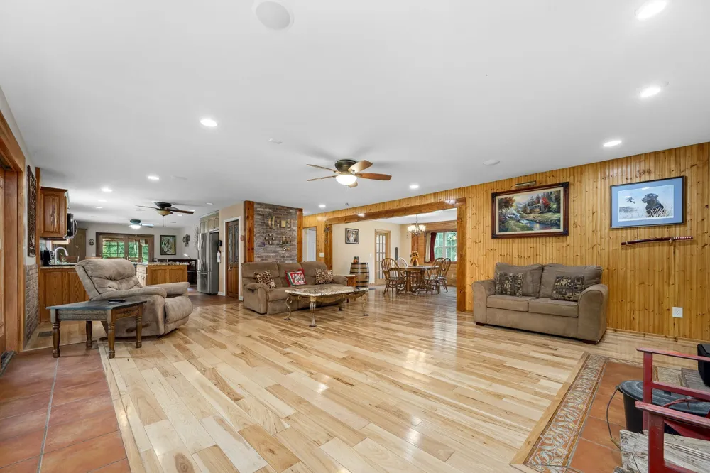 745 UNION RIDGE ROAD Wartrace, TN 37183
