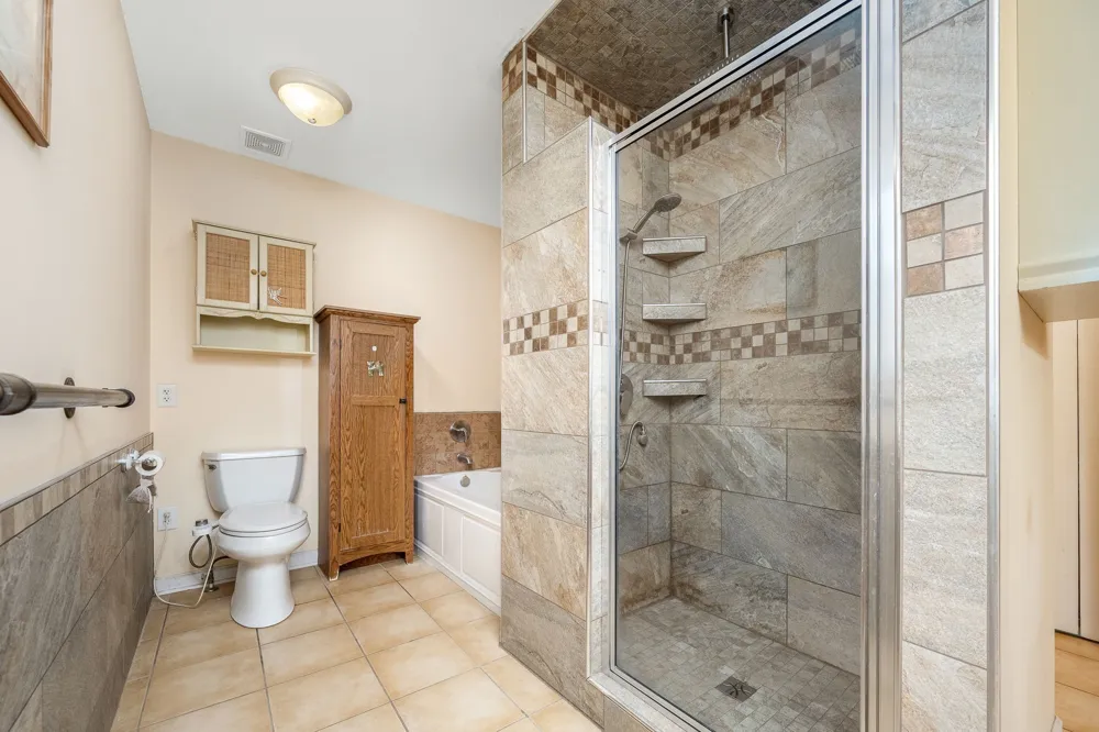 745 UNION RIDGE ROAD Wartrace, TN 37183