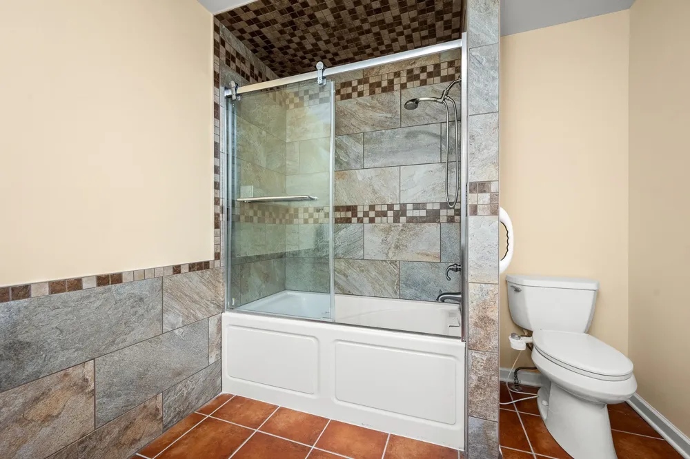 745 UNION RIDGE ROAD Wartrace, TN 37183