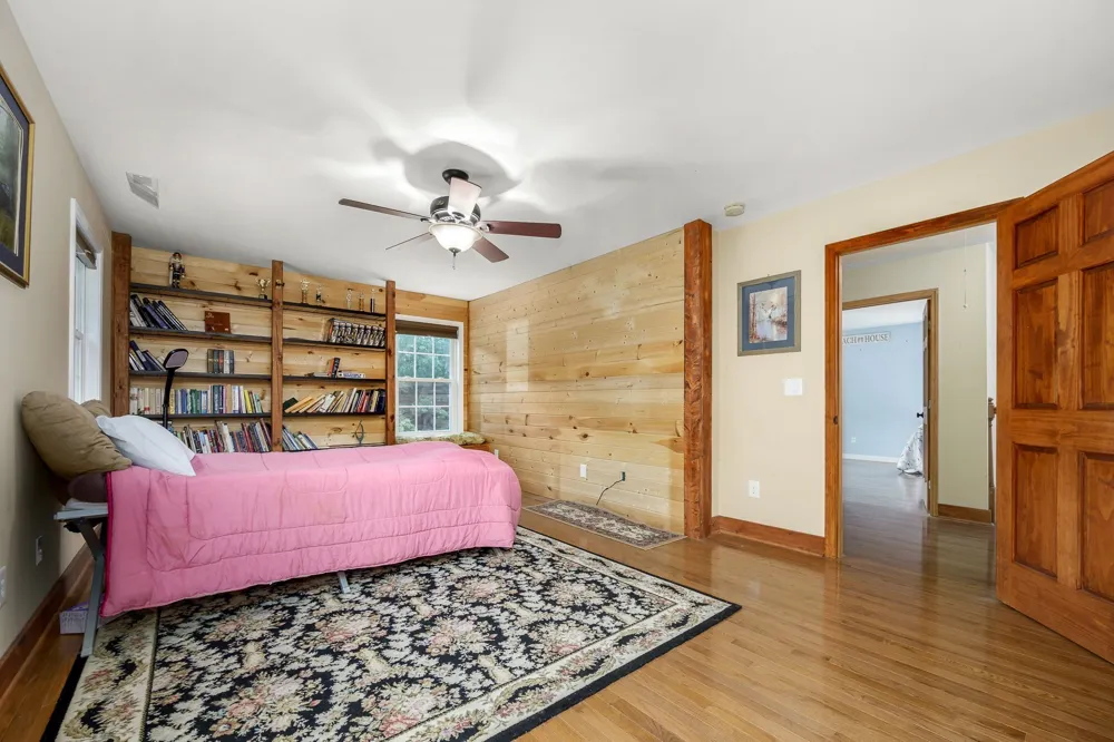 745 UNION RIDGE ROAD Wartrace, TN 37183