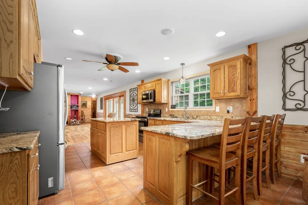 745 UNION RIDGE ROAD Wartrace, TN 37183