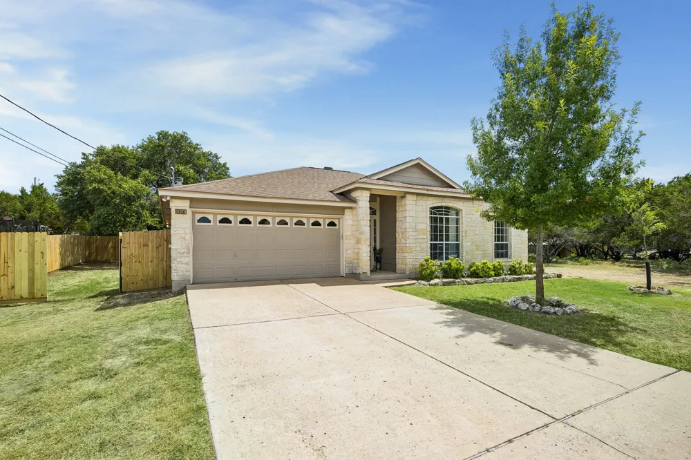 20701 Camel Back Street Lago Vista, TX 78645