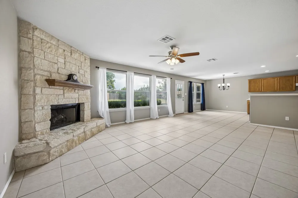 20701 Camel Back Street Lago Vista, TX 78645