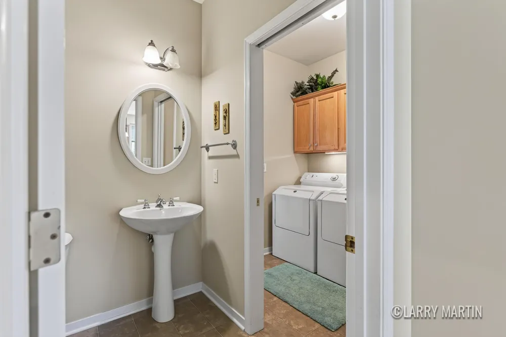 6010 Heritage Meadow Drive Laketown Township, MI 49423