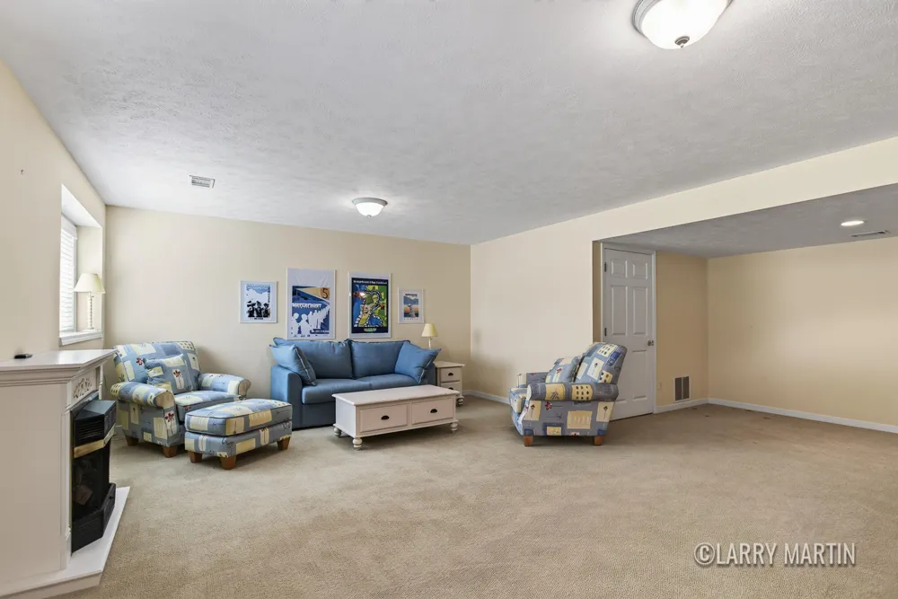 6010 Heritage Meadow Drive Laketown Township, MI 49423