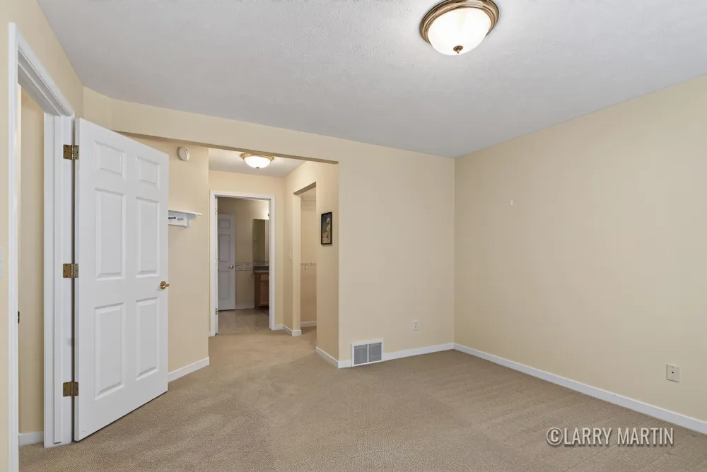 6010 Heritage Meadow Drive Laketown Township, MI 49423