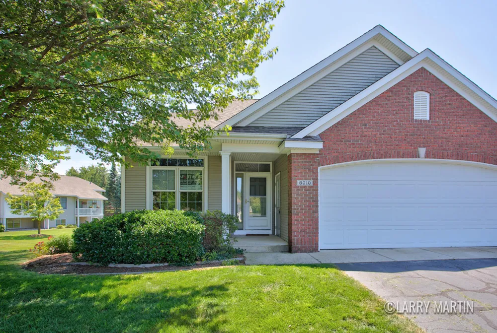 6010 Heritage Meadow Drive Laketown Township, MI 49423