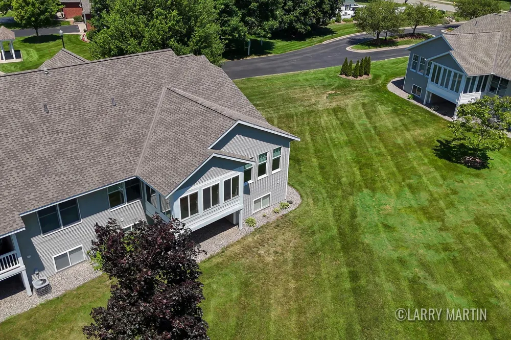 6010 Heritage Meadow Drive Laketown Township, MI 49423