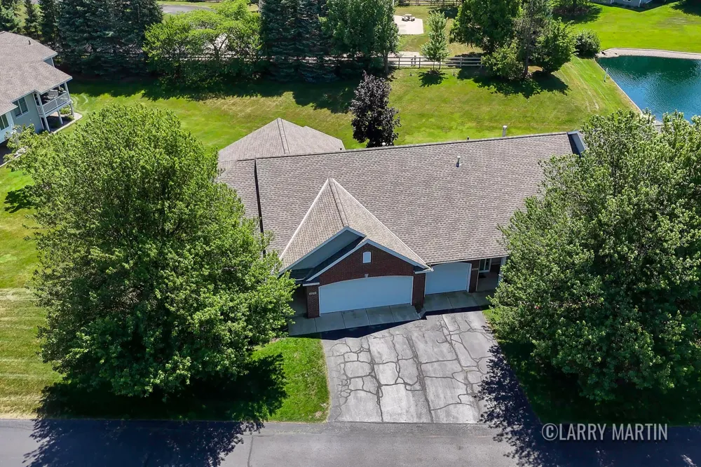 6010 Heritage Meadow Drive Laketown Township, MI 49423