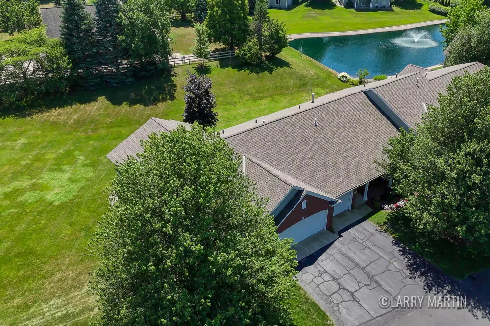 6010 Heritage Meadow Drive Laketown Township, MI 49423