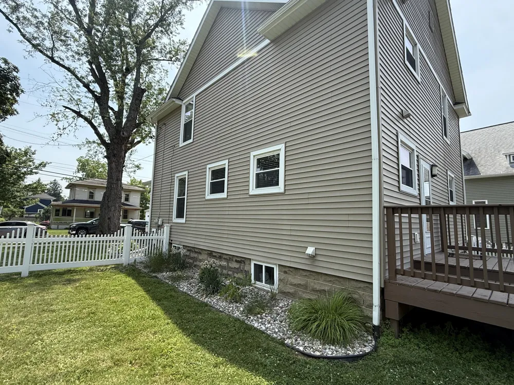 307 Perry Street Albion City, MI 49224