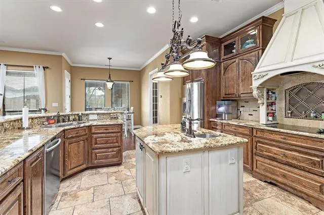 101 Sir Cameron Lumberton, TX 77657