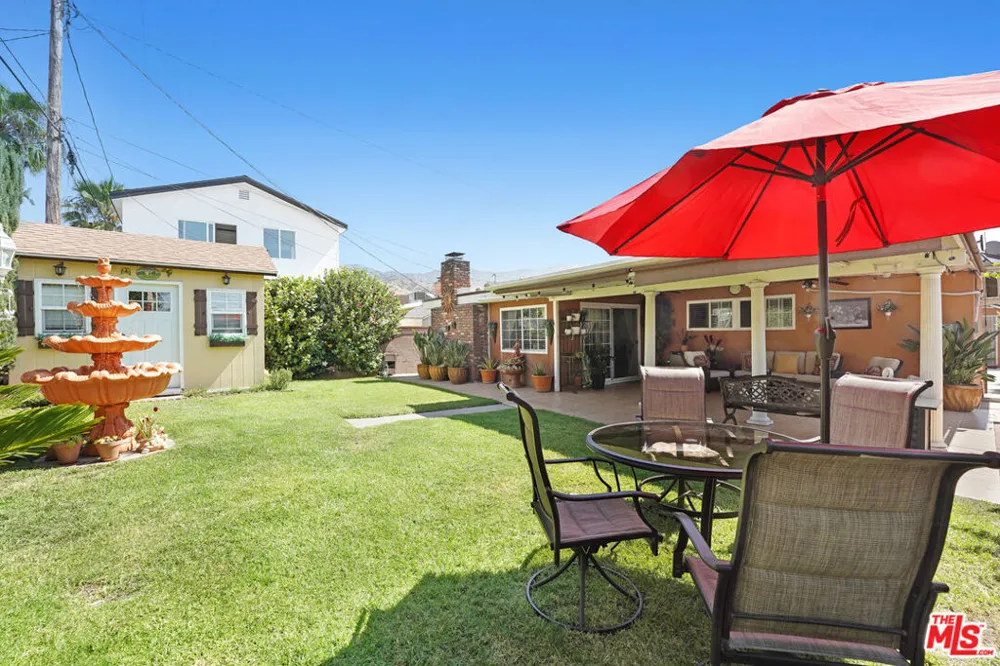 7523 Ontario Street Burbank, CA 91504