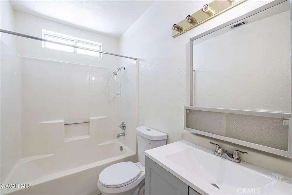 8119 Walpole Avenue California City, CA 93505