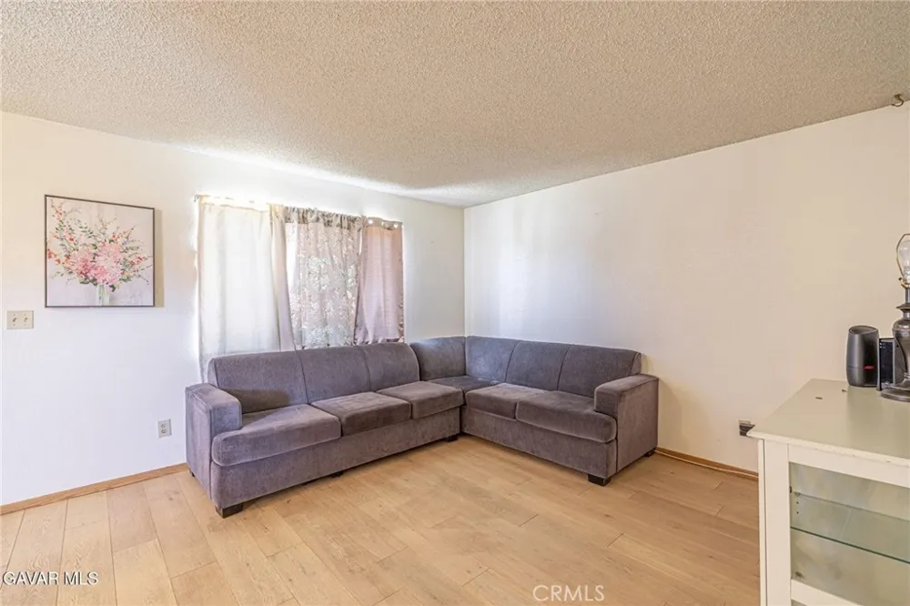 8119 Walpole Avenue California City, CA 93505