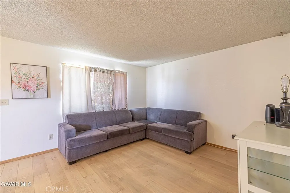 8119 Walpole Avenue California City, CA 93505
