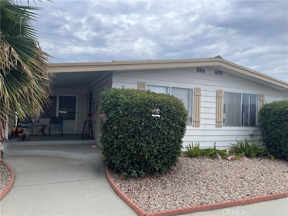 1431 Bella Vista Hemet, CA 92543